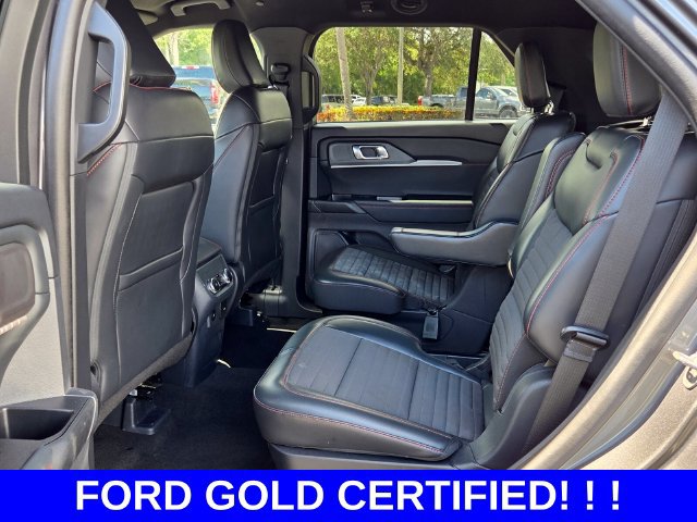 Certified 2025 Ford Explorer ST-Line AWD/4WD image 10