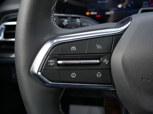 New 2026 Chevrolet Traverse High Country image 13