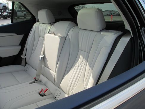 New 2026 Buick Envision Avenir image 10