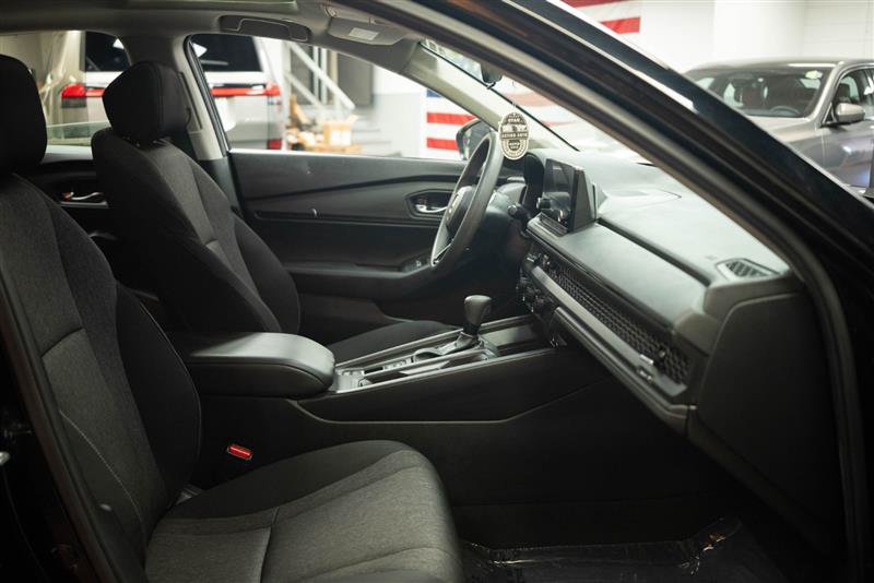 Used 2024 Honda Accord EX image 14