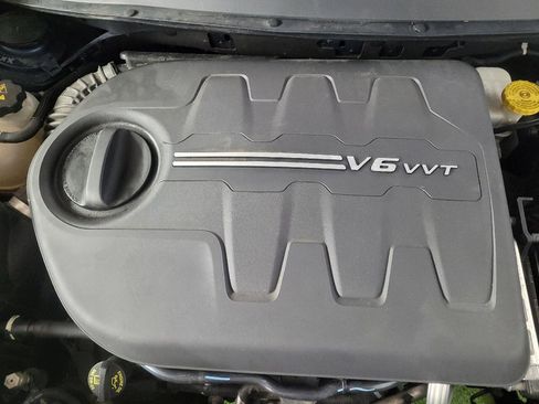 Used 2018 Jeep Cherokee Trailhawk w/ Trailer Tow Group AWD/4WD image 30