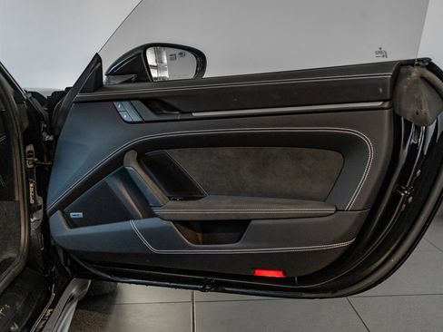 Certified 2022 Porsche 911 GT3 image 21