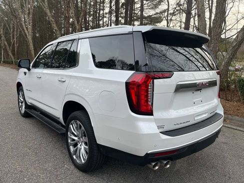 Used 2024 GMC Yukon Denali w/ Advanced Technology Package image 7