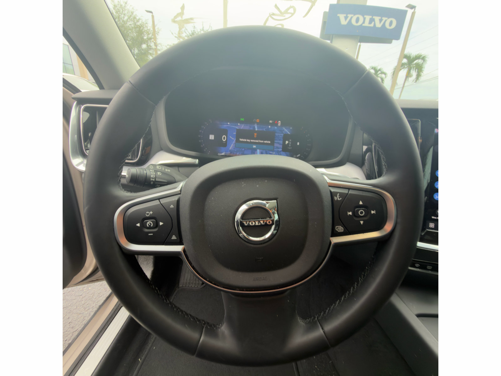 Used 2024 Volvo S60 B5 Core FWD image 11