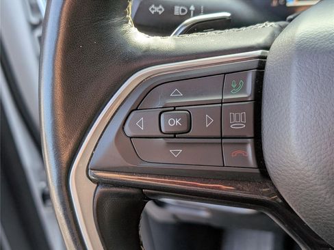 Used 2021 Jeep Grand Cherokee L Laredo image 22