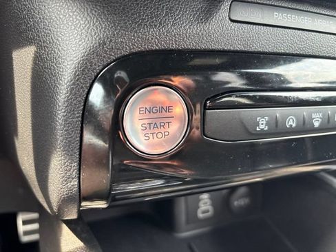 Used 2024 Ford Escape ST-Line w/ Tech Pack #1 AWD/4WD image 28