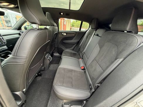 Certified 2023 Volvo C40 P8 Recharge Plus AWD/4WD image 23