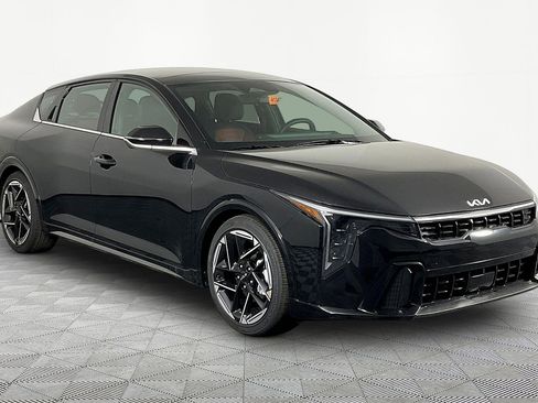 New 2026 Kia K4 GT-Line FWD image 3