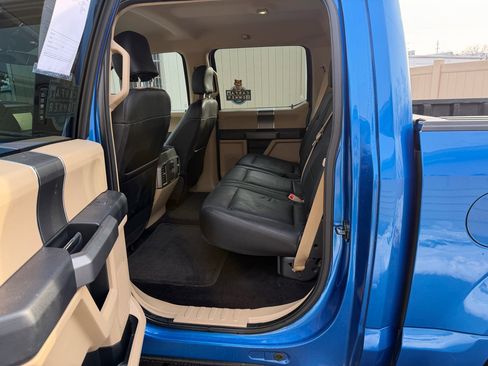 Used 2015 Ford F150 XLT w/ Equipment Group 302A Luxury image 13