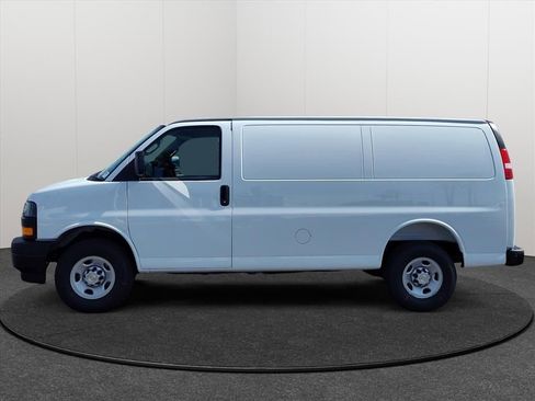 New 2026 Chevrolet Express 2500 w/ Driver Convenience Package RWD image 2