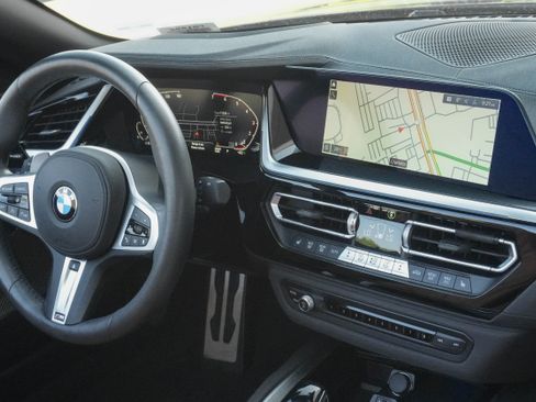 Used 2024 BMW Z4 sDrive30i w/ Premium Package RWD image 11