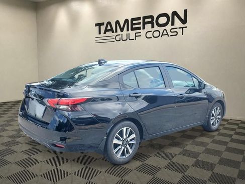 New 2025 Nissan Versa SV w/ Trunk Package FWD image 3
