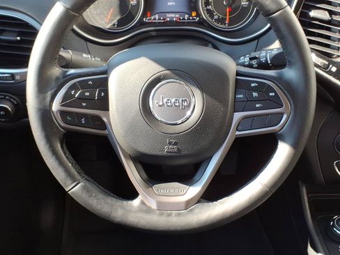 Used 2020 Jeep Cherokee Limited w/ Trailer Tow Group AWD/4WD image 13