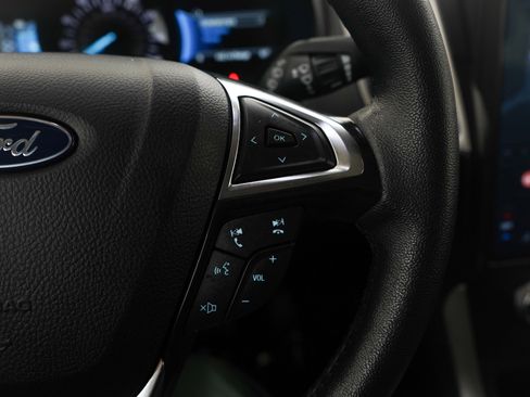 Used 2024 Ford Edge SEL image 26