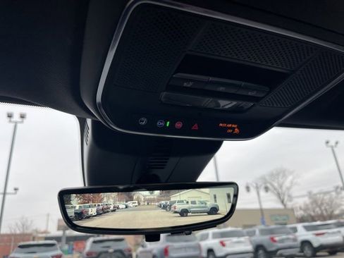 Certified 2025 Chevrolet Traverse RS w/ LPO, Floor Liner Package image 29