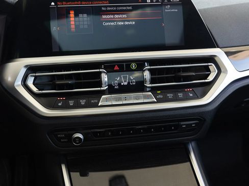 Used 2020 BMW M340i xDrive w/ Premium Package AWD/4WD image 39