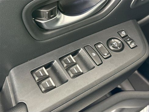 Used 2024 Honda Pilot Elite image 28
