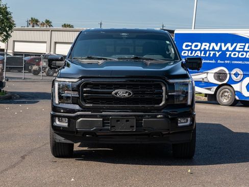 Used 2024 Ford F150 Lariat w/ FX4 Off-Road Package AWD/4WD image 3