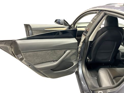 Certified 2023 Tesla Model 3 Performance AWD/4WD image 10