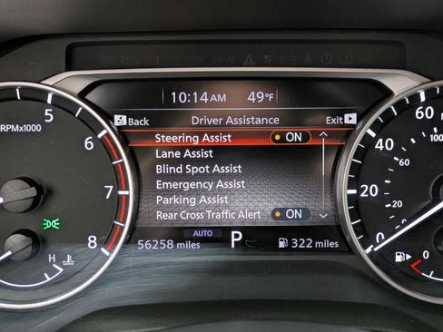 Used 2024 Nissan Rogue SV image 5