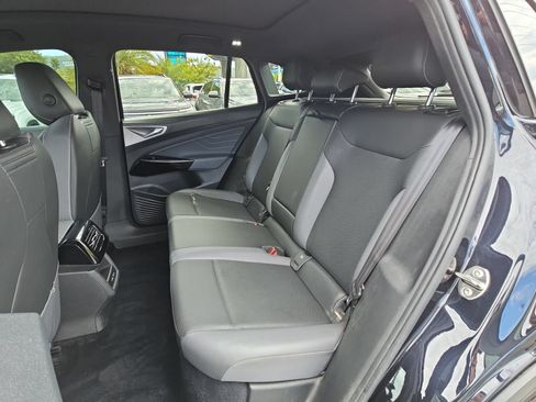Used 2023 Volkswagen ID.4 S RWD image 14