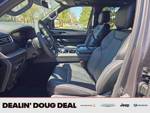 New 2026 Jeep Grand Wagoneer Limited AWD/4WD image 9