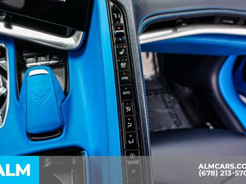 Used 2022 Chevrolet Corvette Stingray Premium Conv w/ Z51 Performance Package image 45