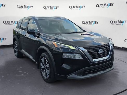 Used 2023 Nissan Rogue SV w/ SV Premium B Package FWD image 7