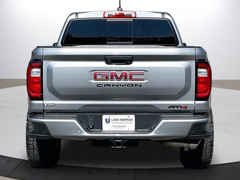Used 2023 GMC Canyon AT4 w/ AT4 Premium Package AWD/4WD image 8