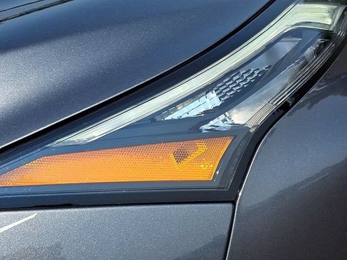 Certified 2023 Nissan Rogue SL AWD/4WD image 10
