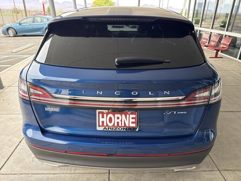 Used 2020 Lincoln Nautilus Reserve w/ Equipment Group 201A AWD/4WD image 5