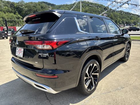 Used 2024 Mitsubishi Outlander SE AWD/4WD image 10