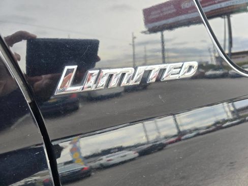 Used 2004 Toyota Sequoia Limited image 12