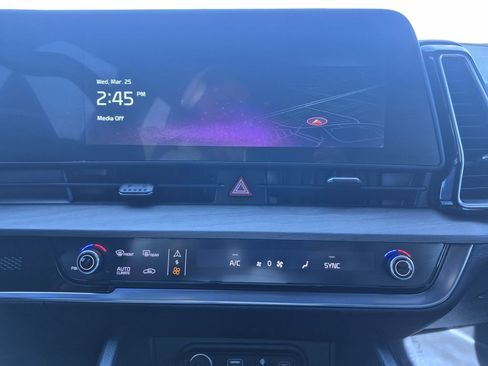 Used 2023 Kia Sportage X-Line w/ X-Line Premium Package image 10