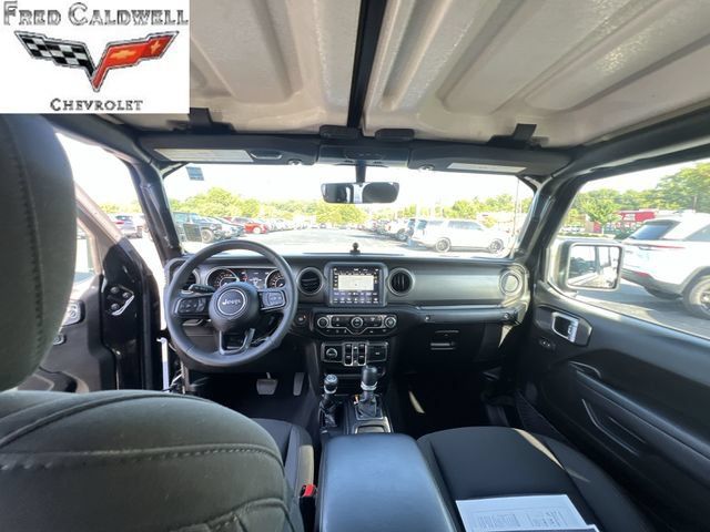Used 2023 Jeep Gladiator Sport AWD/4WD image 25