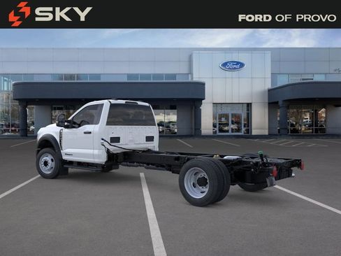 New 2026 Ford F550 4x4 Regular Cab Super Duty image 5