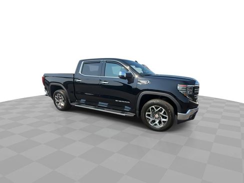 Certified 2025 GMC Sierra 1500 SLT w/ SLT Premium Package RWD image 2