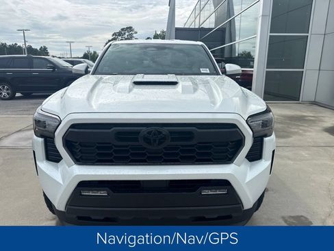 Used 2026 Toyota Tacoma TRD Sport AWD/4WD image 2