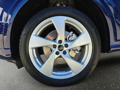 Used 2025 Audi Q5 Premium Plus w/ Premium Plus AWD/4WD image 36