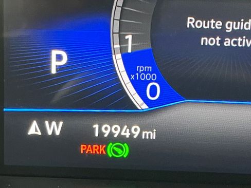 Used 2025 Volkswagen Jetta SE image 40