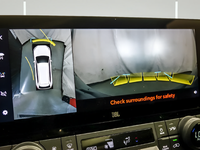 Certified 2025 Toyota Grand Highlander AWD Hybrid image 18