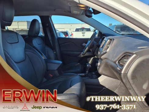 Certified 2021 Jeep Cherokee Latitude Lux image 14