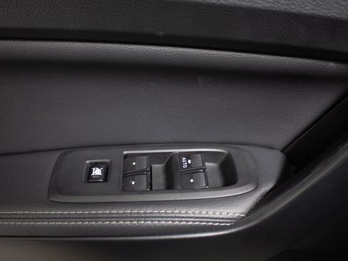 Used 2023 Ford Ranger Lariat w/ Technology Package image 12