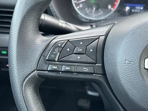 Used 2024 Nissan Sentra S FWD image 23