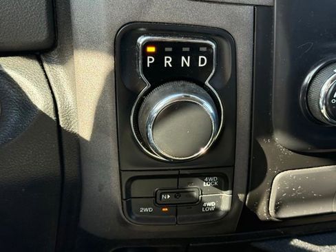Used 2018 RAM 1500 Express AWD/4WD image 20
