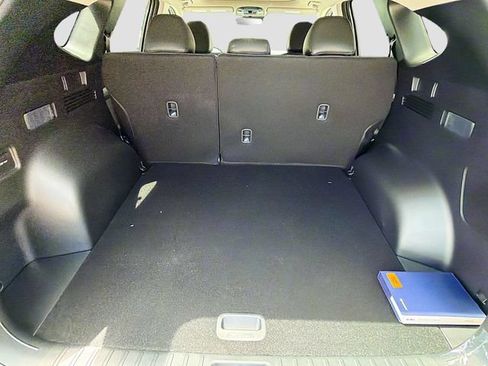 New 2026 Hyundai Tucson Limited FWD image 28