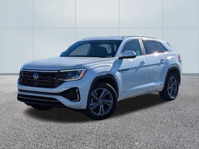 New 2024 Volkswagen Atlas Cross Sport SEL R-Line