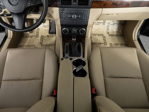 Used 2010 Mercedes-Benz GLK 350 2WD image 41