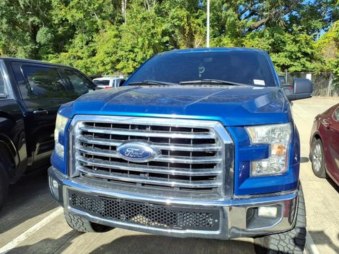 Used 2015 Ford F150 XLT w/ Equipment Group 301A Mid AWD/4WD image 3