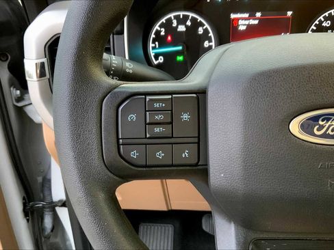 Used 2023 Ford F150 2WD SuperCrew image 22